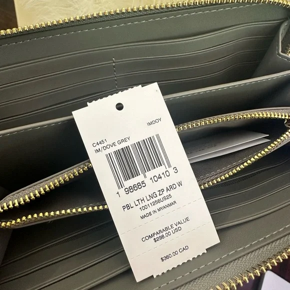 Coach Maggie Tote Bag and wallet set - Picture 14 of 16